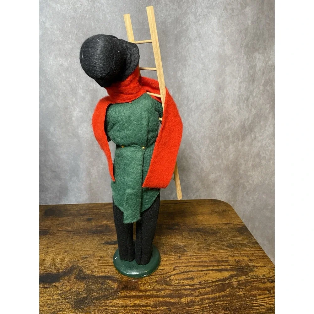 Byers Choice The Carolers Lamp Lighter Man with Ladder Torch Christmas Figure